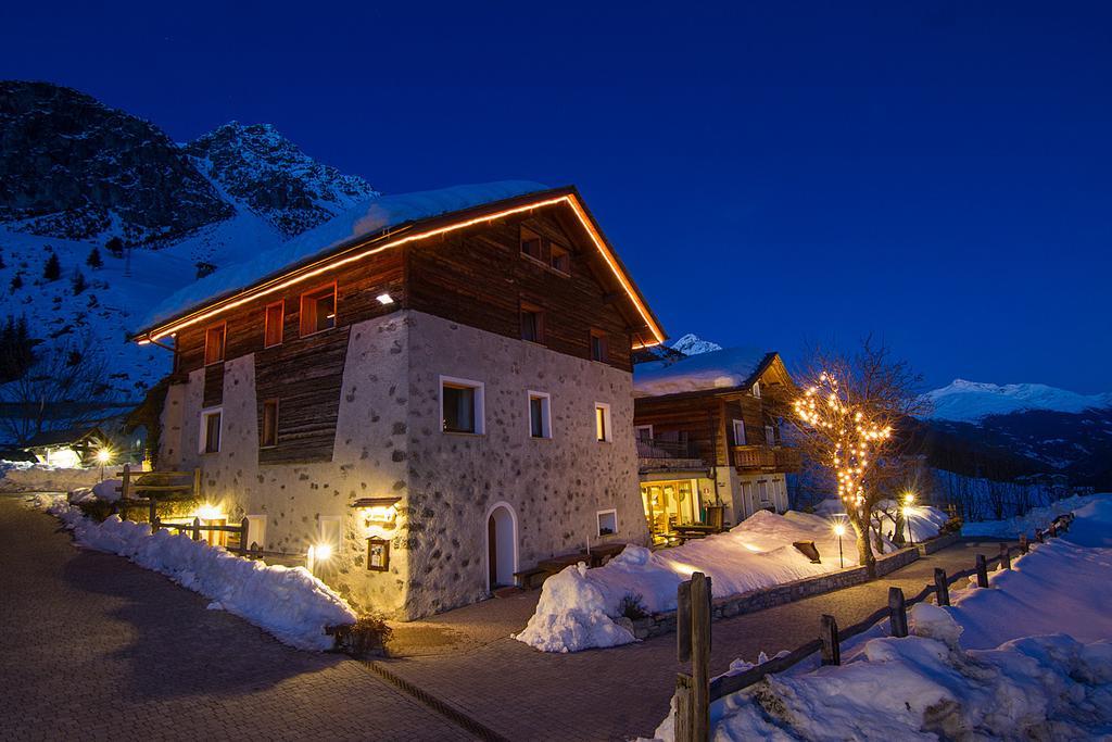 Agriturismo Raethia イゾラッチャ エクステリア 写真