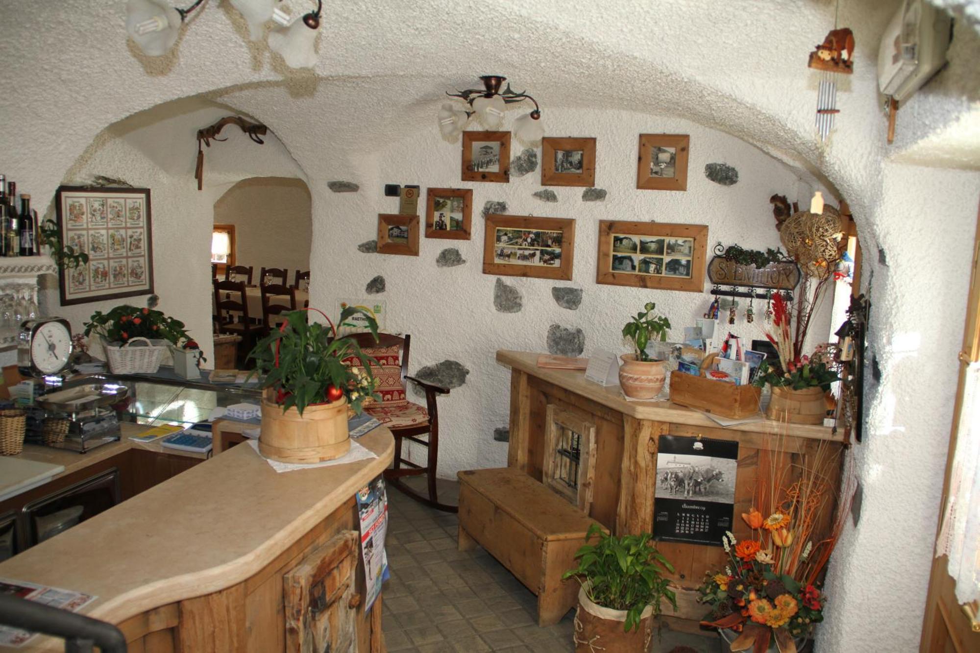 Agriturismo Raethia イゾラッチャ エクステリア 写真