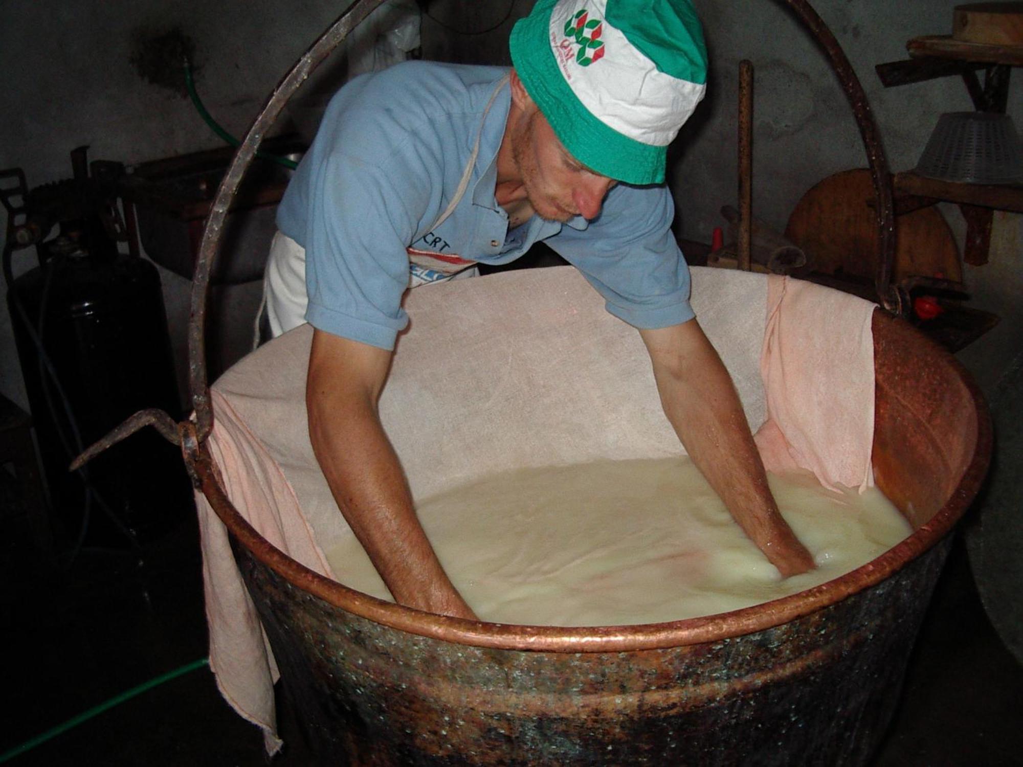 Agriturismo Raethia イゾラッチャ エクステリア 写真