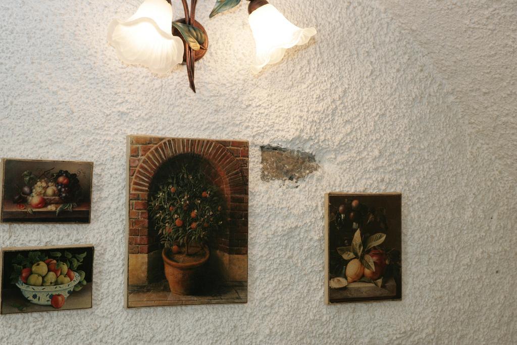 Agriturismo Raethia イゾラッチャ エクステリア 写真