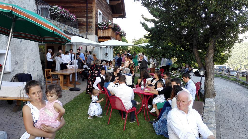 Agriturismo Raethia イゾラッチャ エクステリア 写真