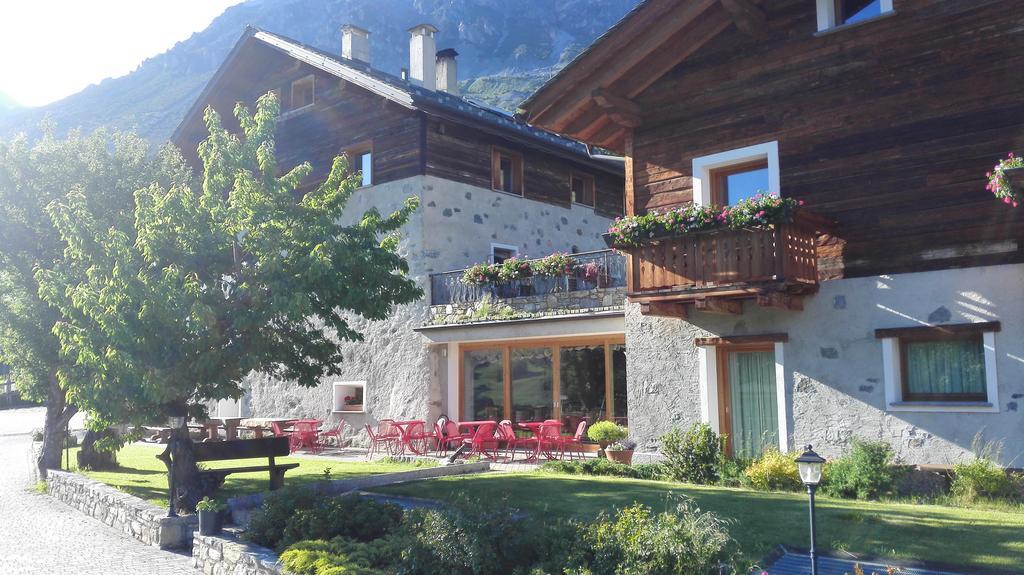 Agriturismo Raethia イゾラッチャ エクステリア 写真
