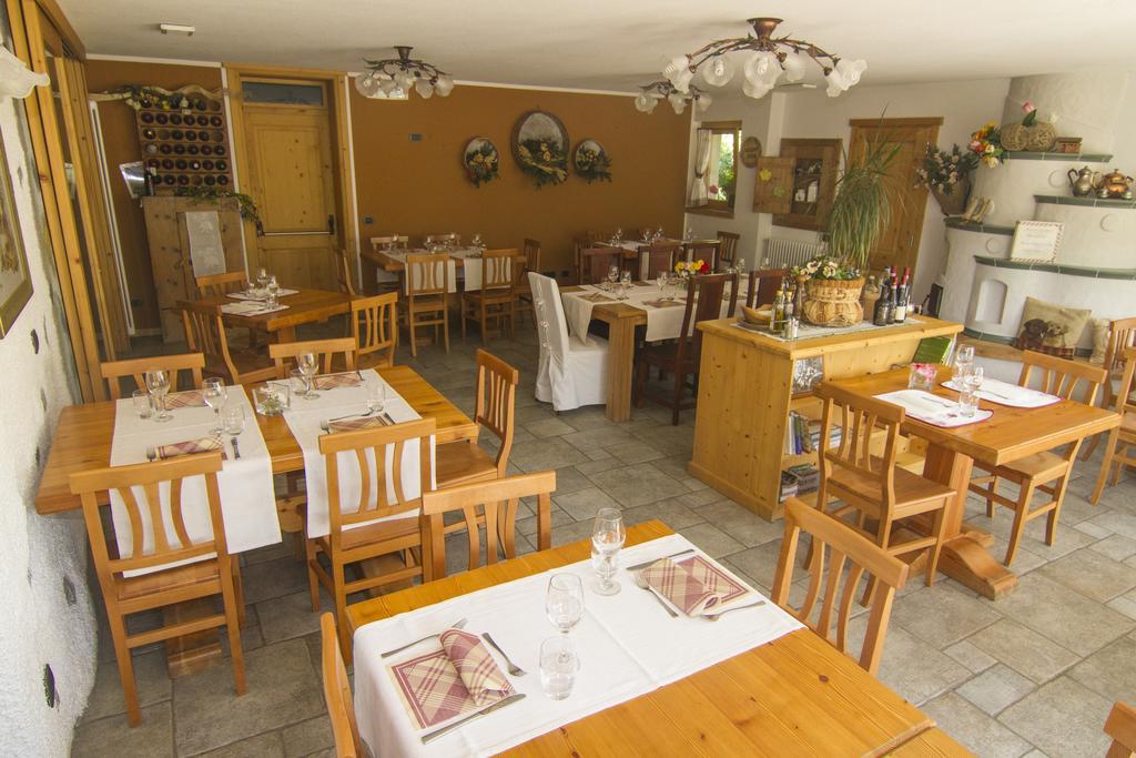 Agriturismo Raethia イゾラッチャ エクステリア 写真