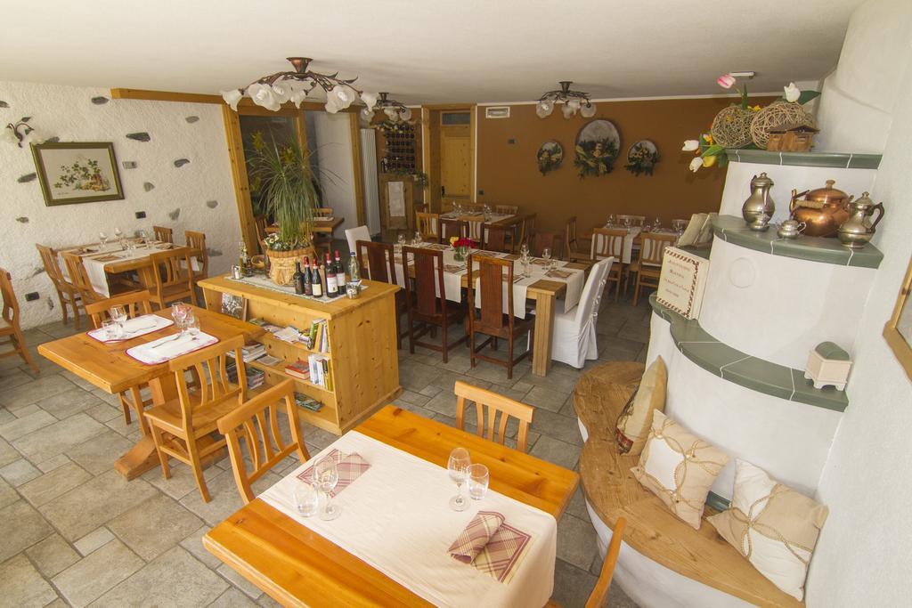 Agriturismo Raethia イゾラッチャ エクステリア 写真